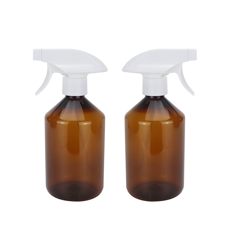 Chai nhựa nâu 500ml+ nắp xịt kính